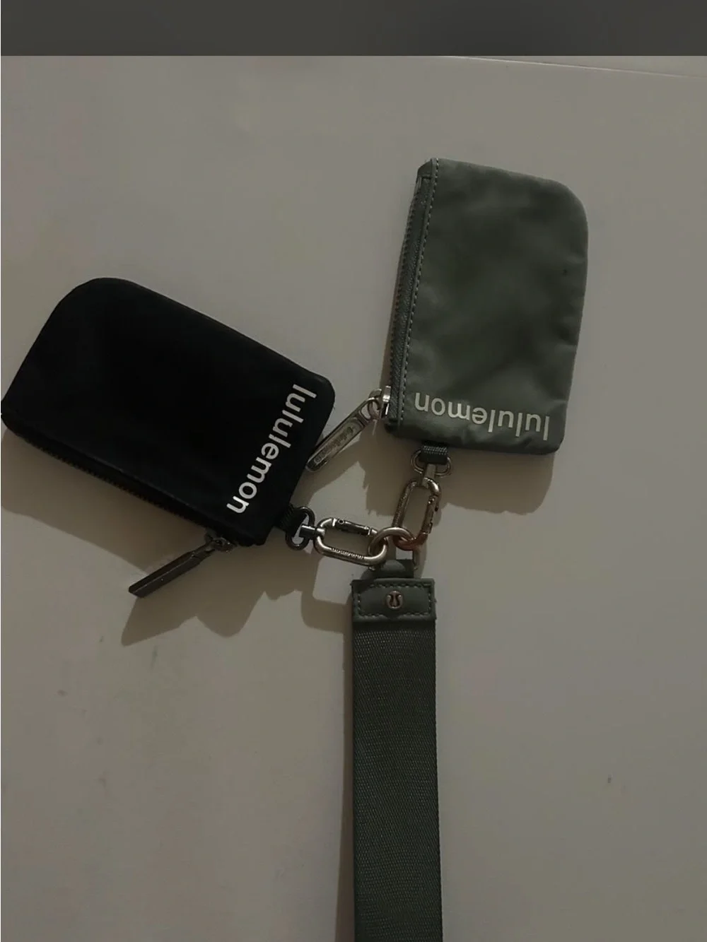 lululemon athletica Dual Pouch Key & Card Holder in Black and Olive